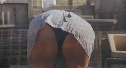 La Ragazza Dal Pigiama Giallo